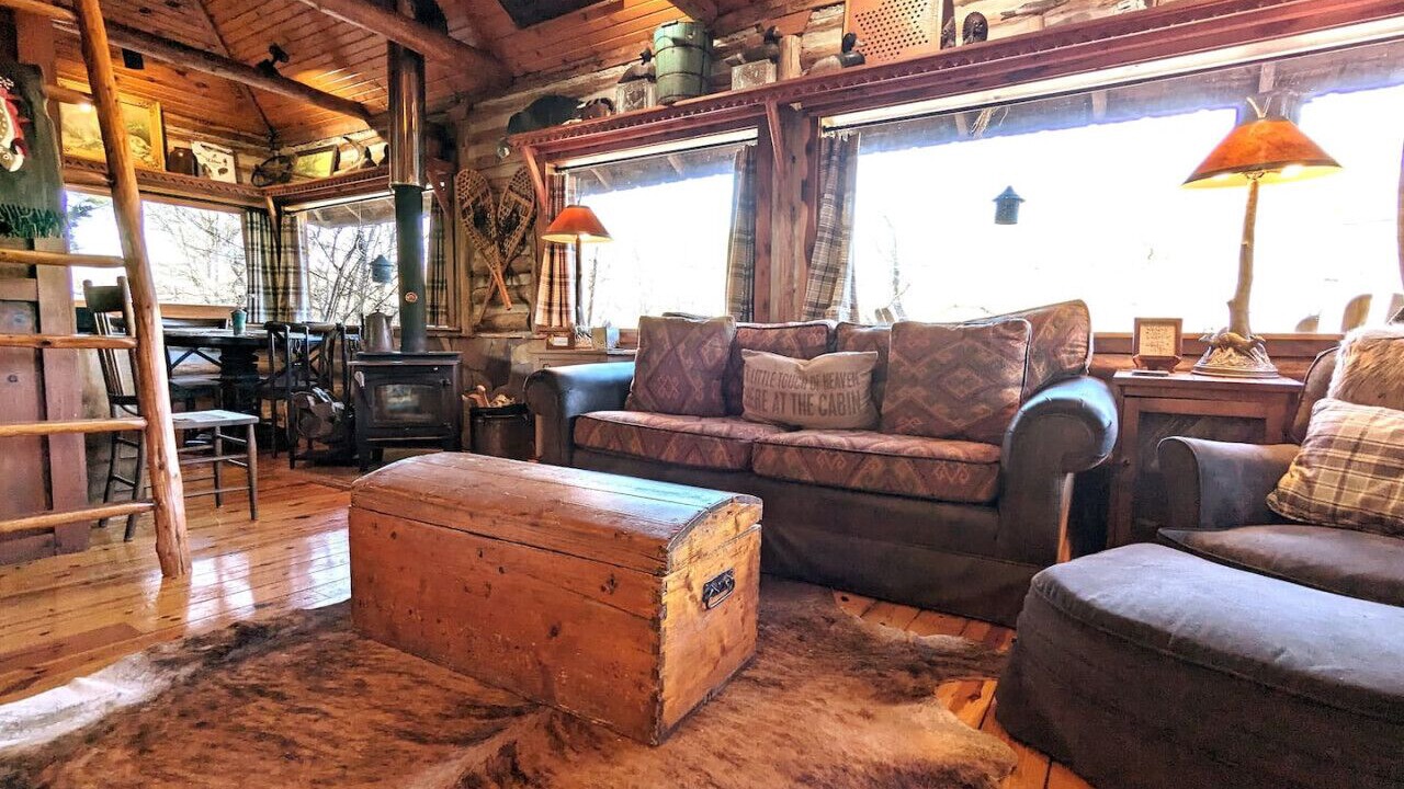 Photo of Livingroom in Eureka Springs
