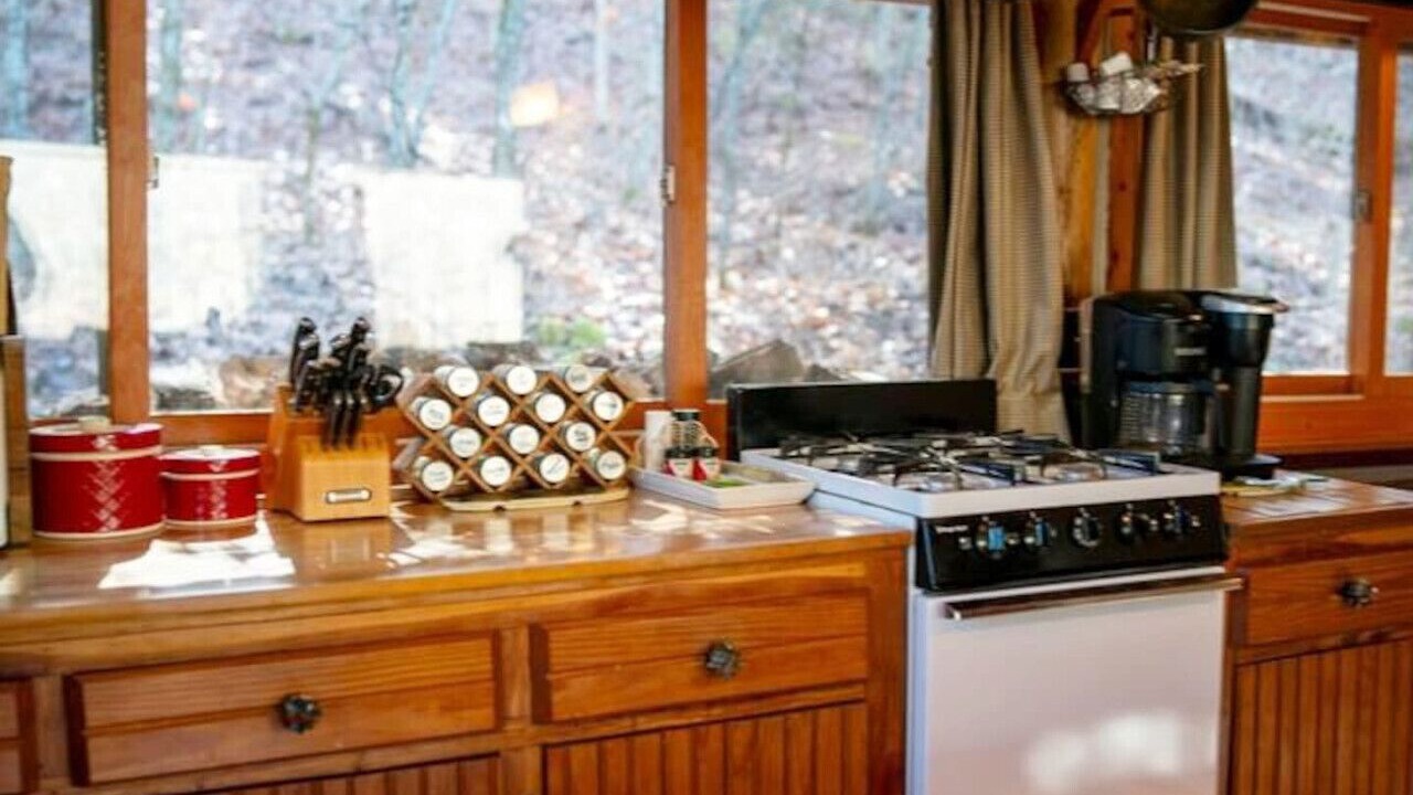 Photo of Kitchen in Eureka Springs