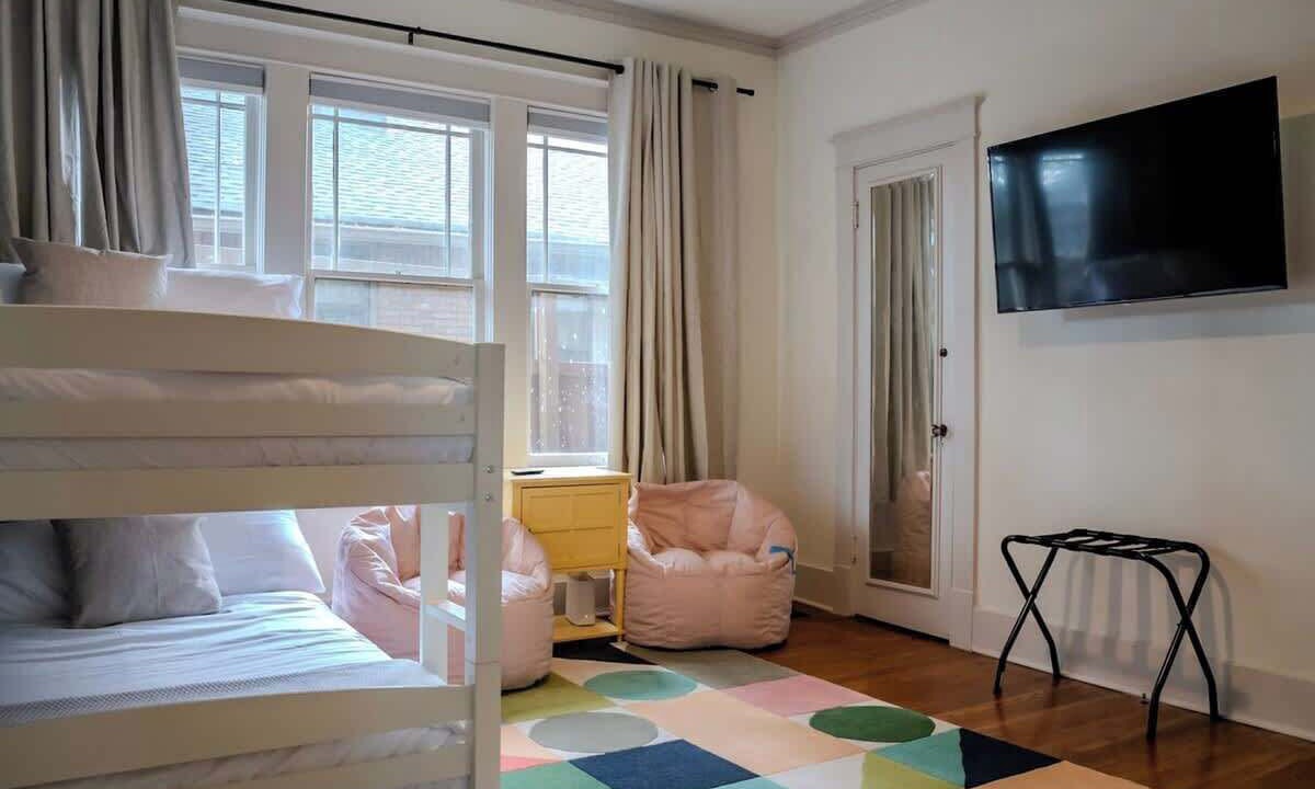 Photo of Bedroom in Evergreen