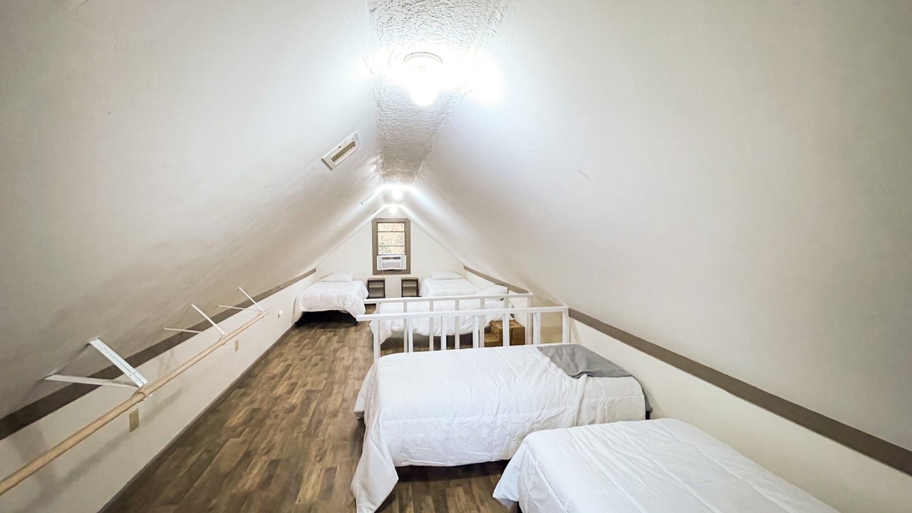 Photo of Bedroom in Union City