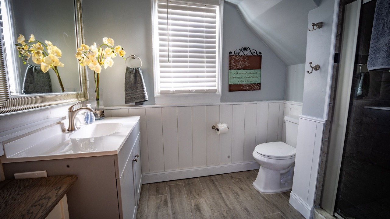 Photo of Bathroom in Atchison