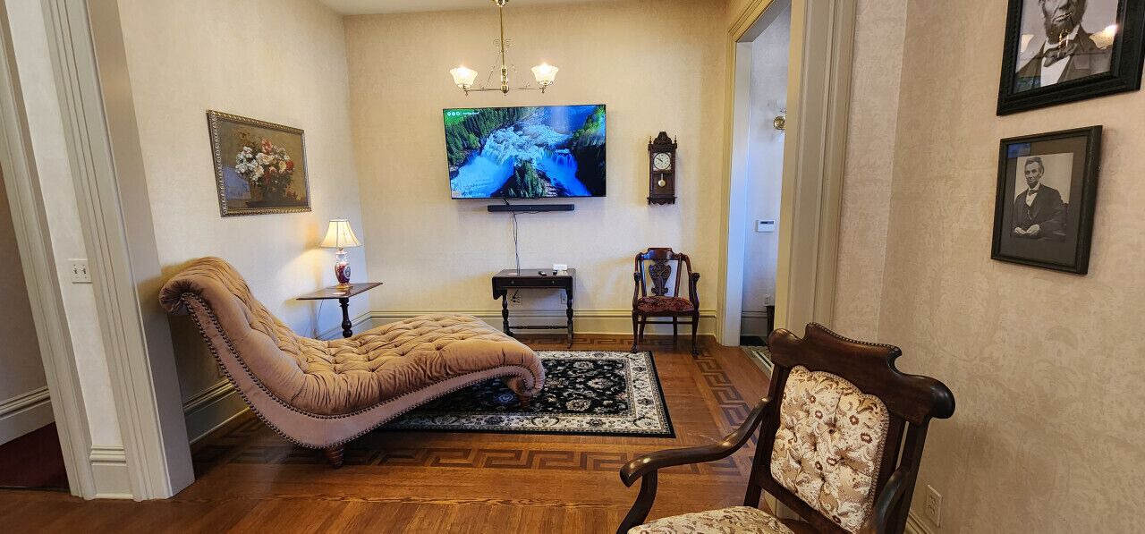 Photo of Livingroom in Springfield