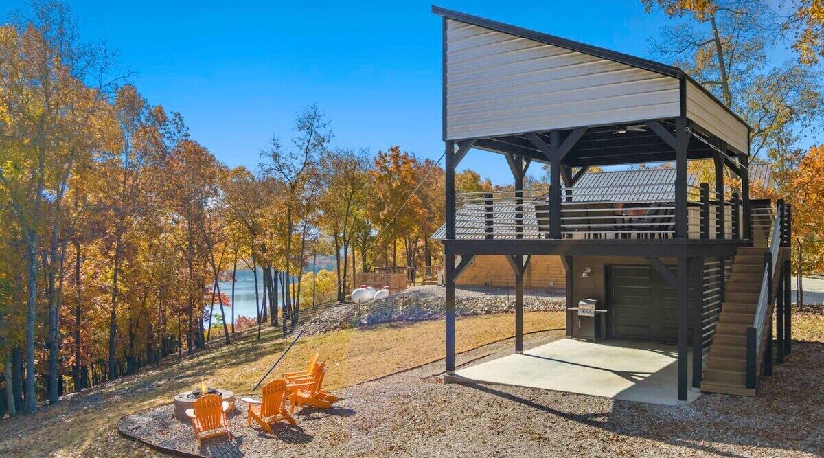 Photo of Patio Balcony in Sylvan Shores