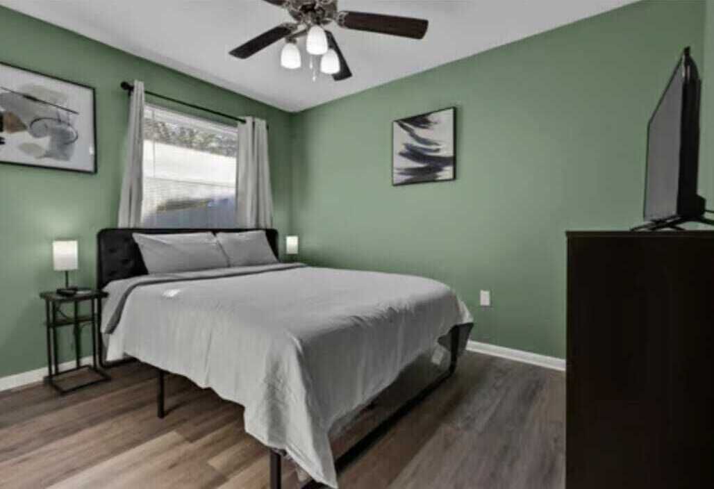 Photo of Bedroom in Conway
