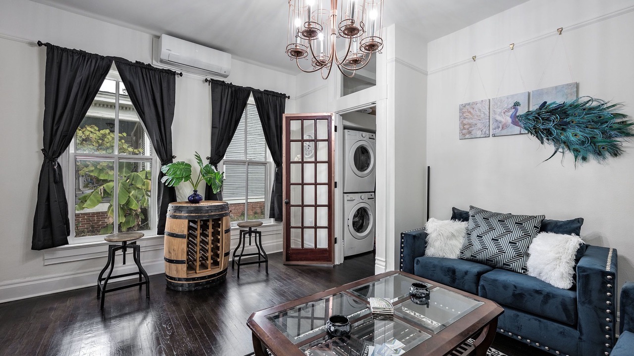 Photo of Bedroom in East of Broadway