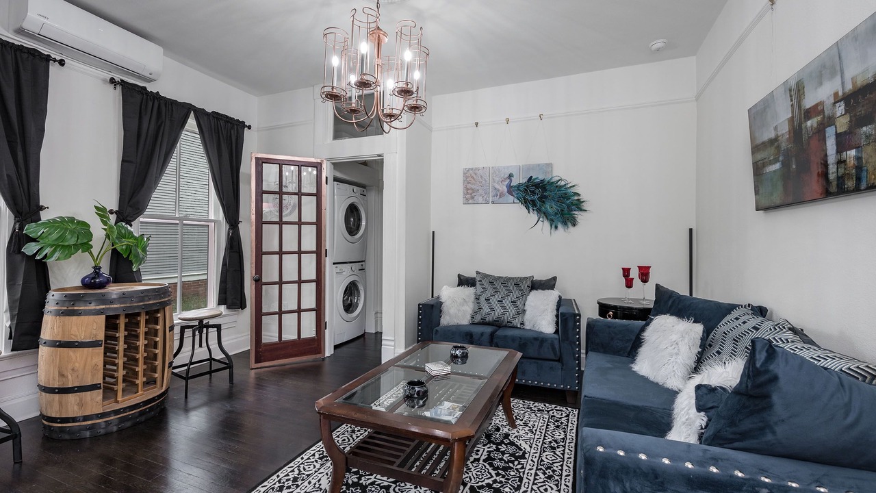 Photo of Bedroom in East of Broadway