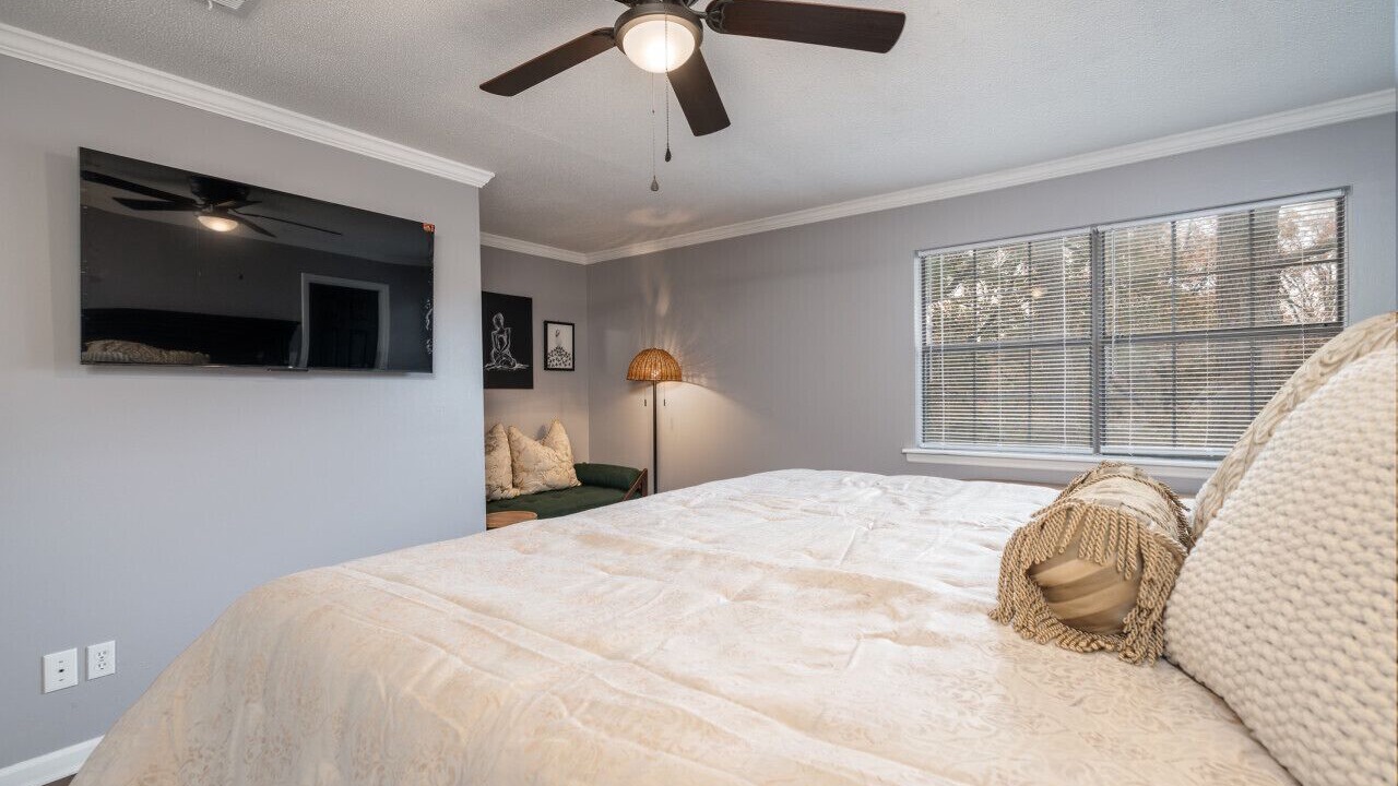 Photo of Bedroom in Rock Creek