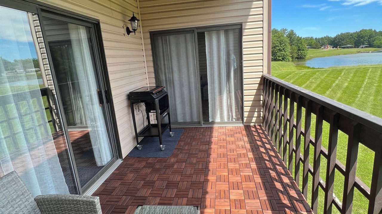 Photo of Patio Balcony in Monroe City