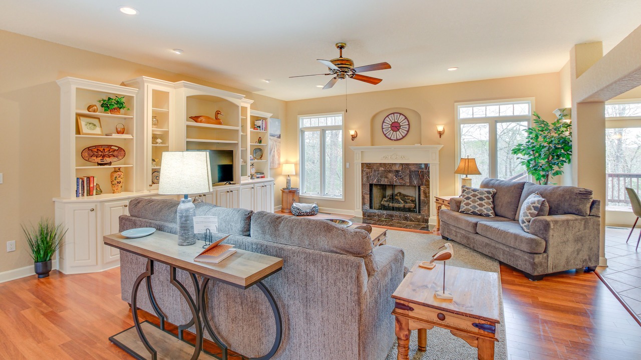 Photo of Livingroom in Hot Springs Village