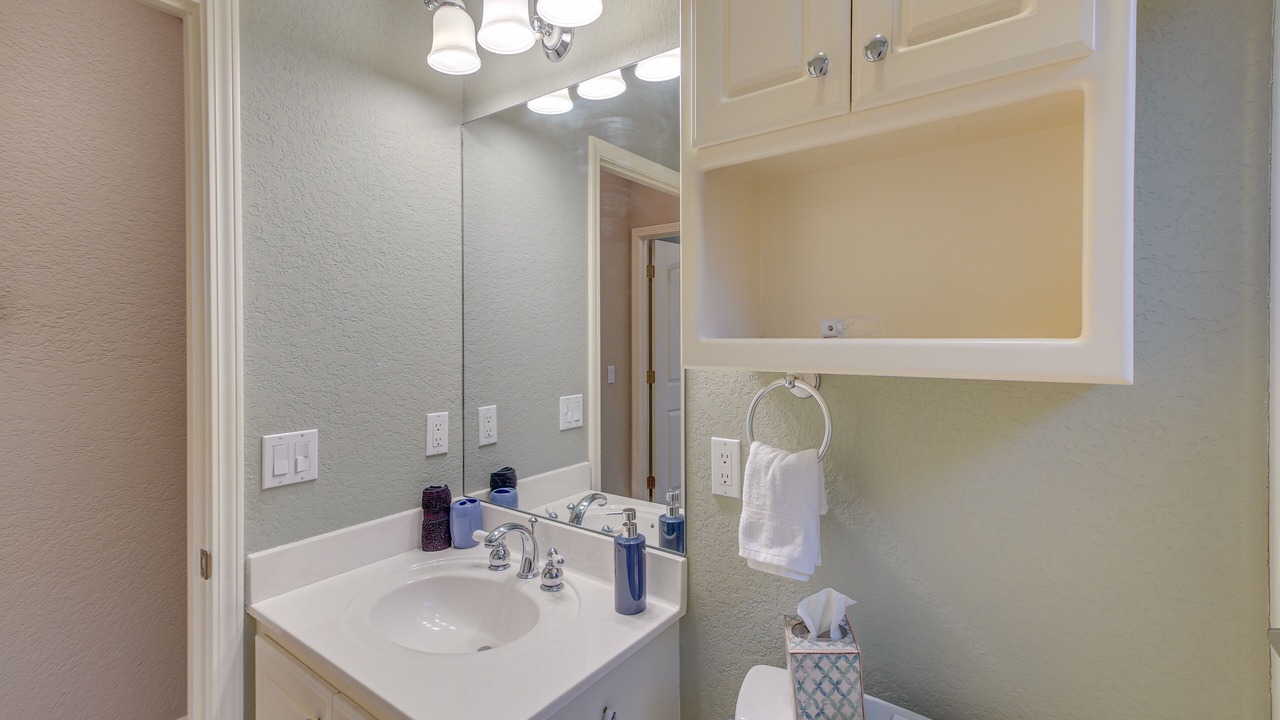 Photo of Bathroom in Hot Springs Village