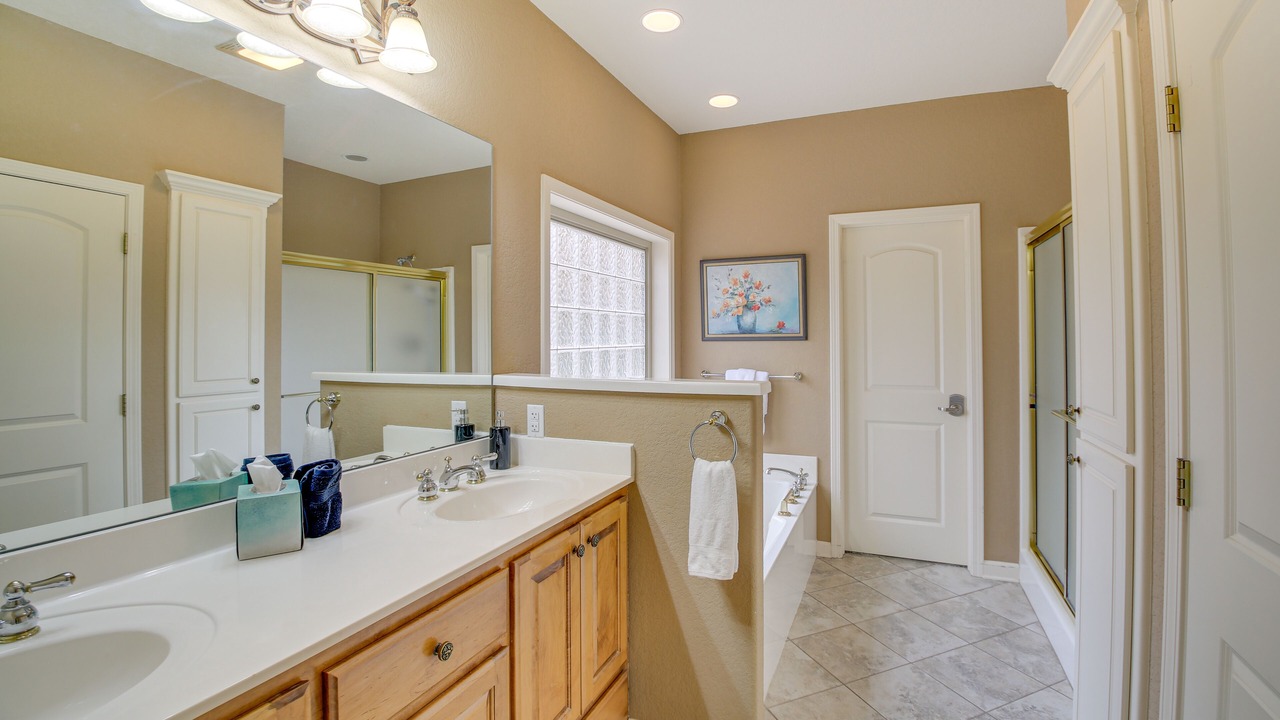 Photo of Bathroom in Hot Springs Village