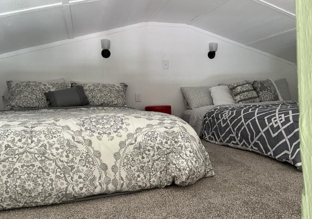 Photo of Bedroom in Mid America