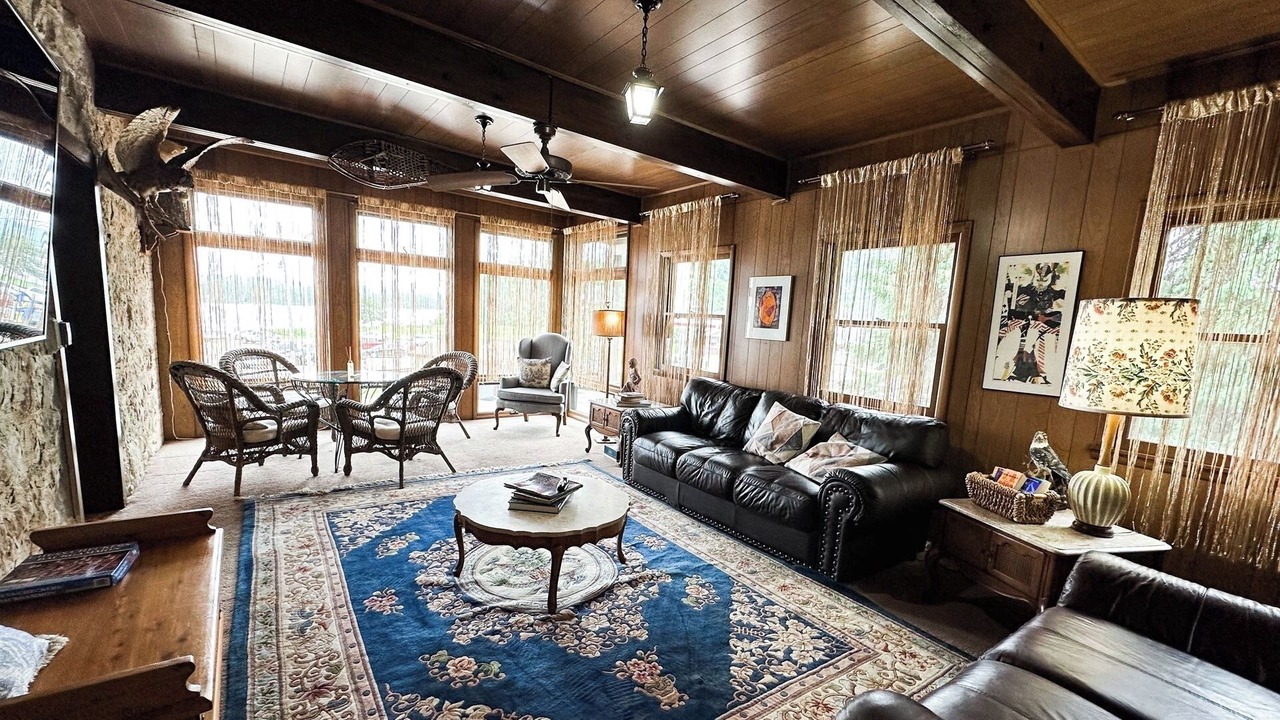 Photo of Livingroom in McGregor