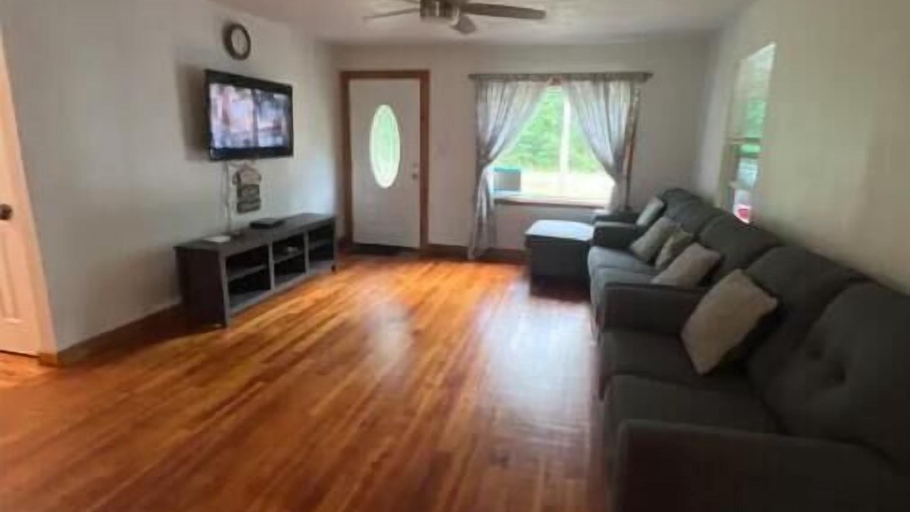 Photo of Livingroom in Malvern