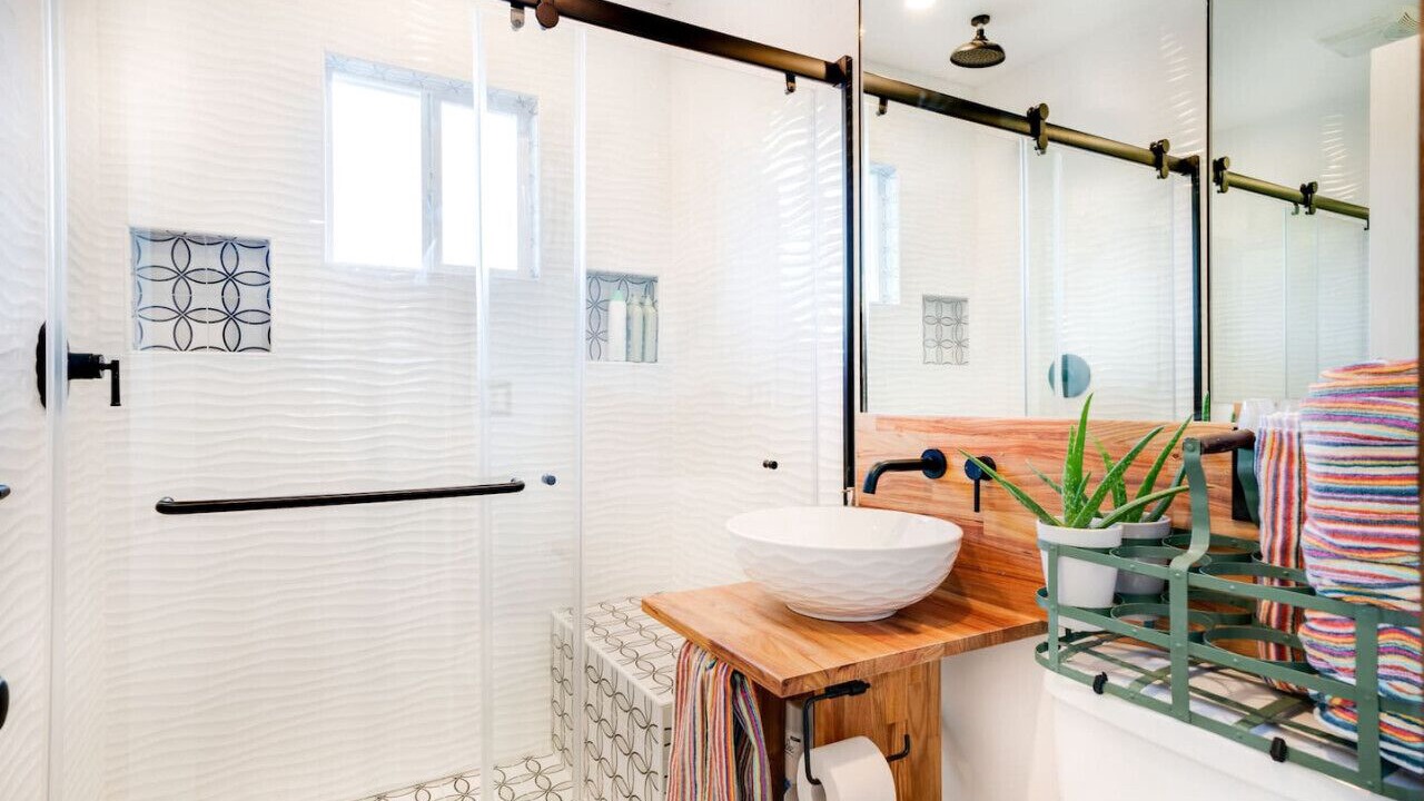 Photo of Bathroom in Melrose