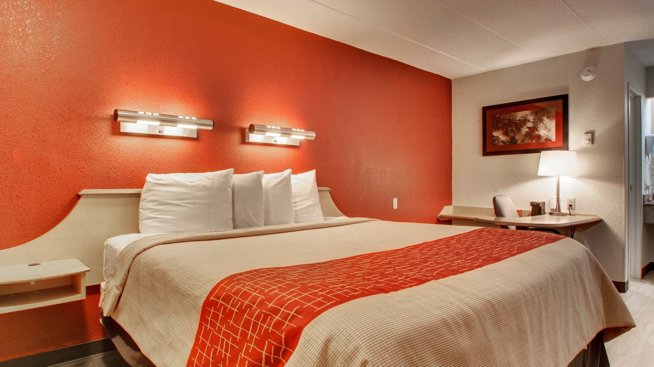 Photo of Bedroom in Maryland Heights