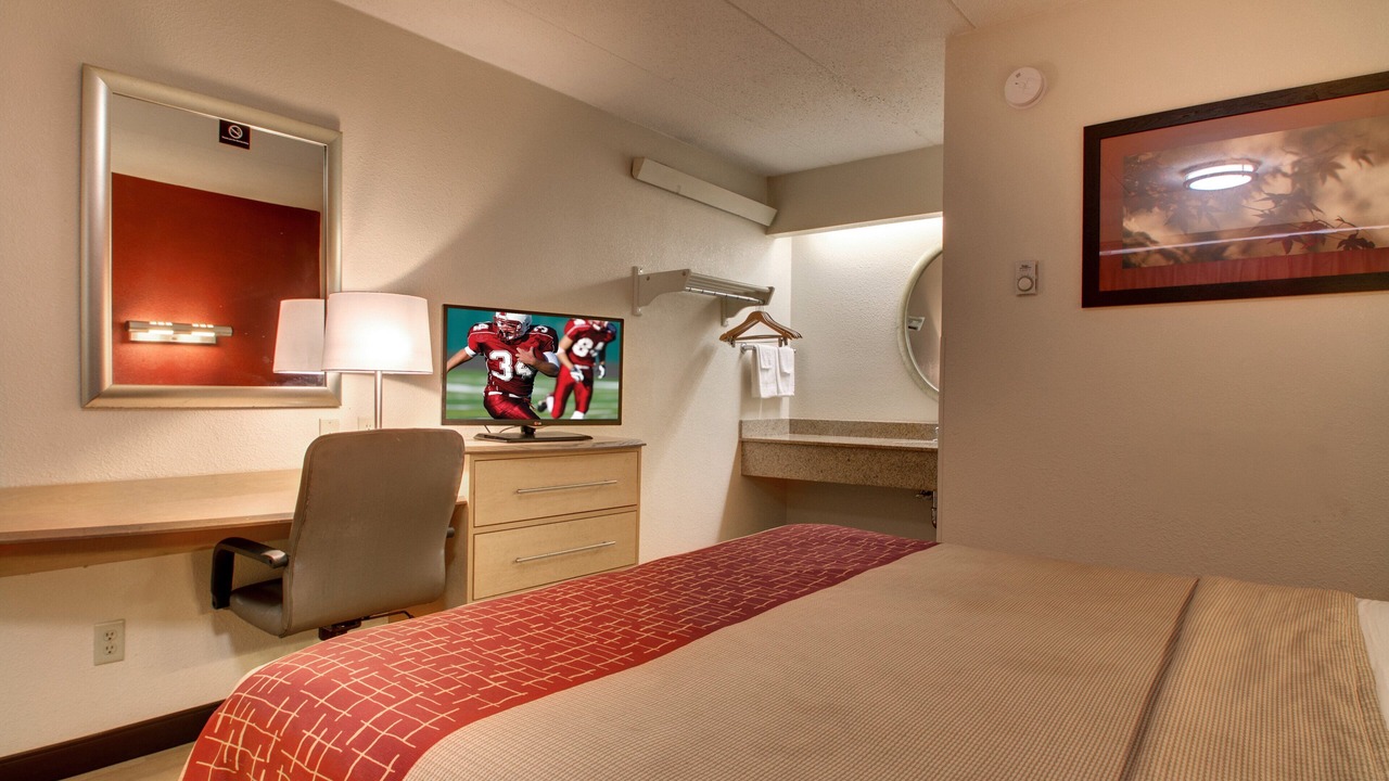 Photo of Bedroom in Maryland Heights
