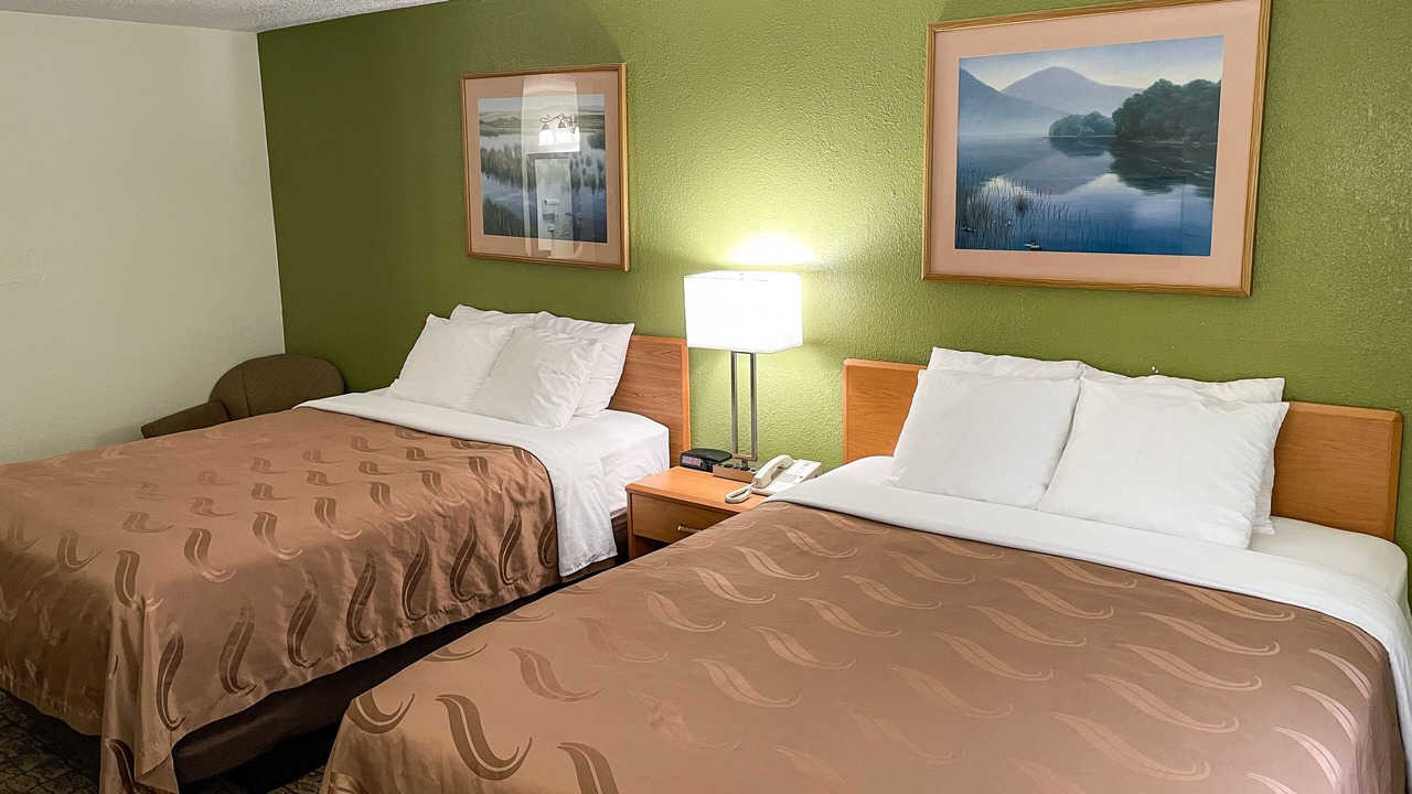 Photo of Bedroom in Hudson