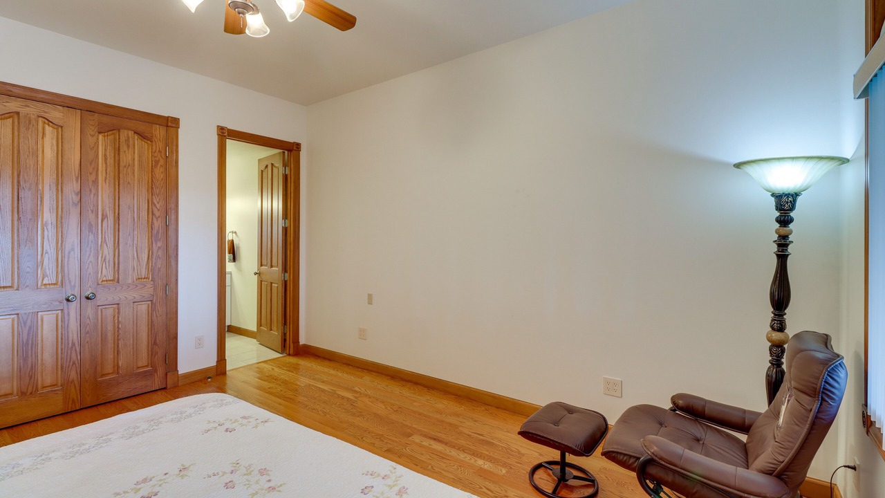 Photo of Bedroom in Fairfield Bay