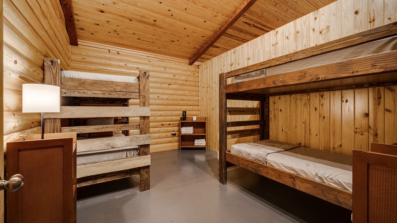 Photo of Bedroom in Amity