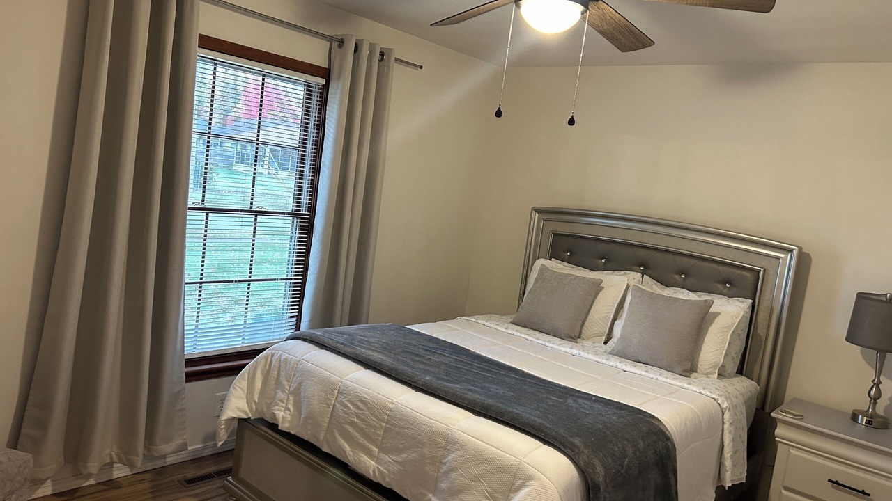 Photo of Bedroom in Springfield