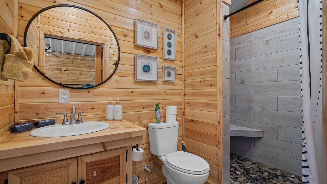 Photo of Bathroom in Mid America