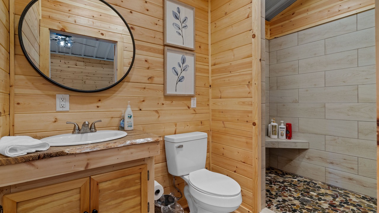 Photo of Bathroom in Rockwell