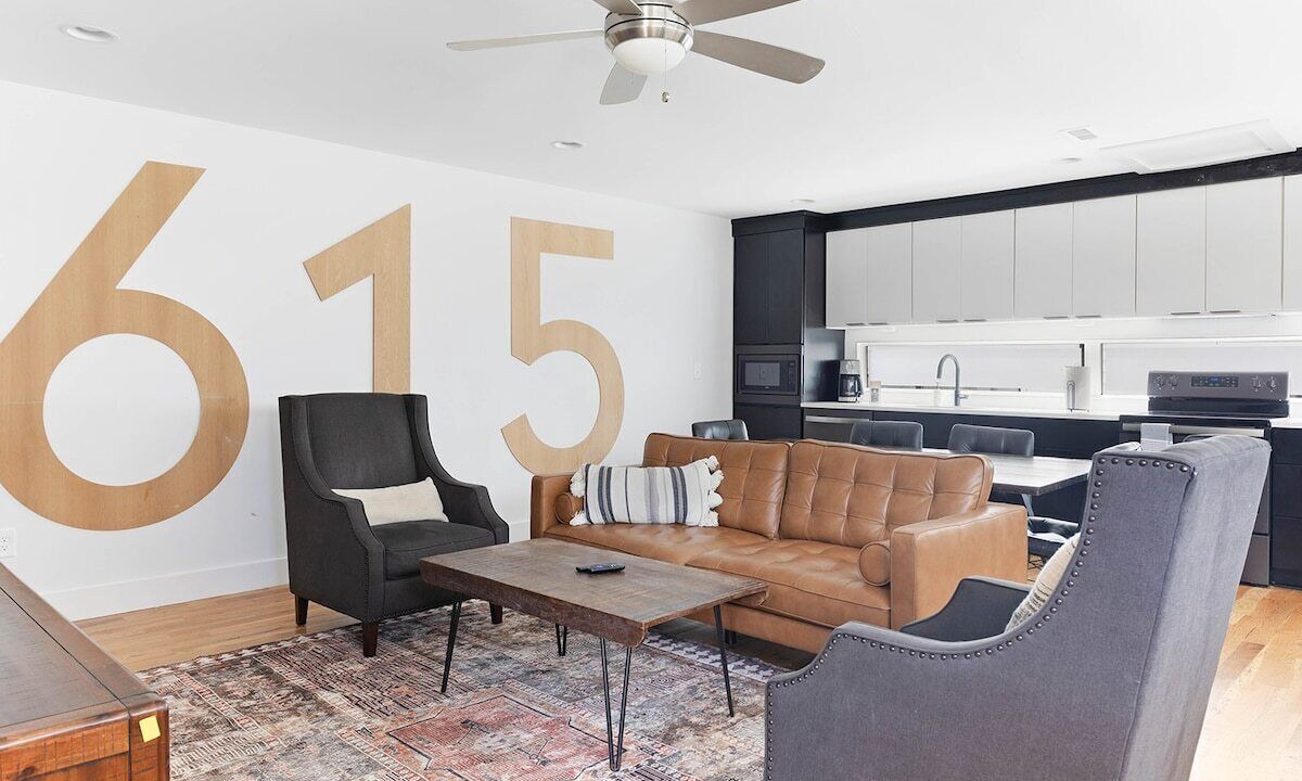 Photo of Livingroom in Talbot's Corner