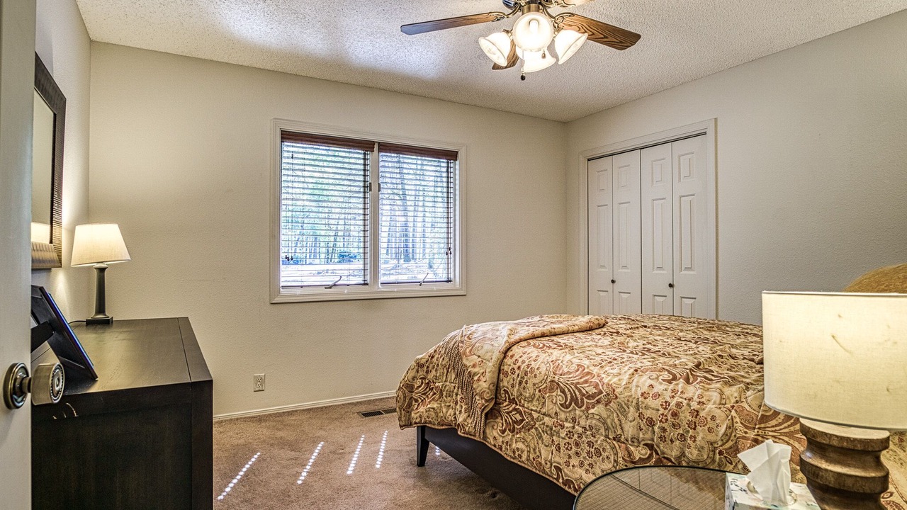 Photo of Bedroom in Hot Springs Village
