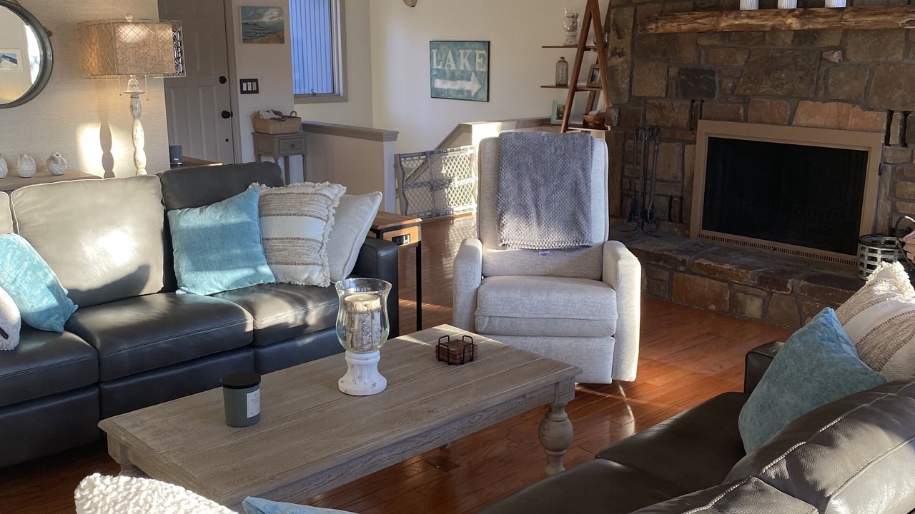 Photo of Livingroom in Hot Springs Village