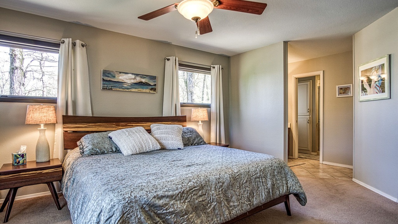 Photo of Bedroom in Hot Springs Village