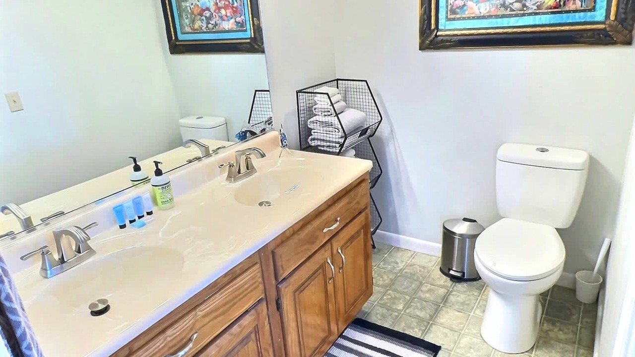 Photo of Bathroom in Holiday Island