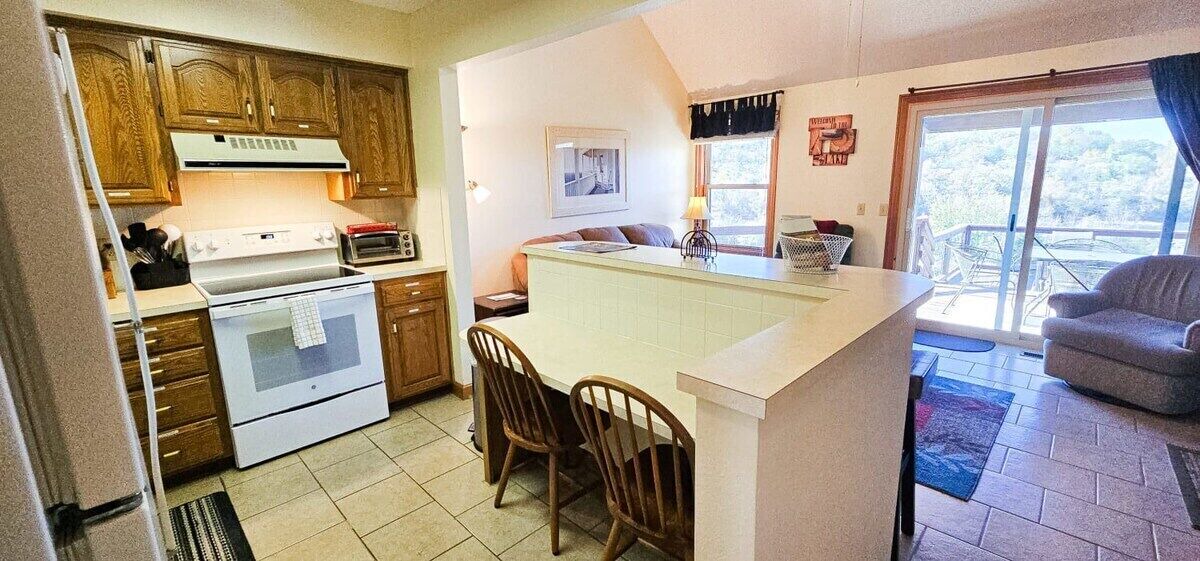 Photo of Kitchen in Holiday Island