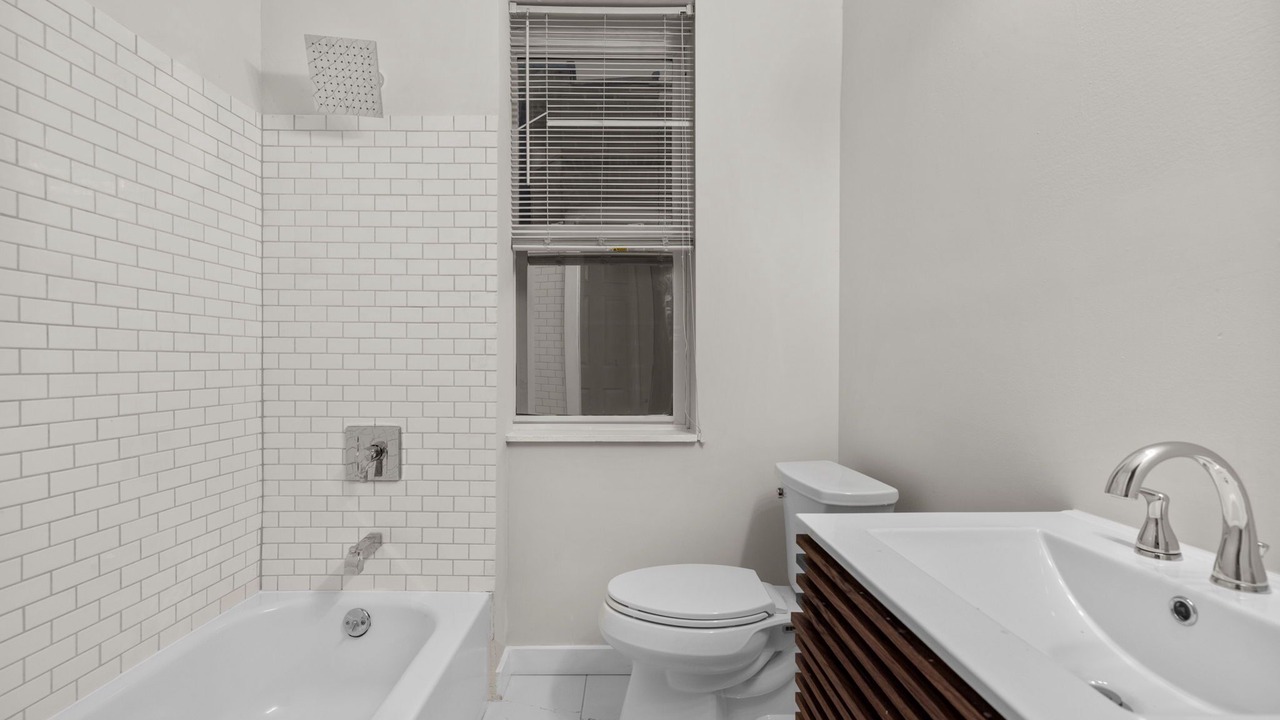Photo of Bathroom in Tower Grove East