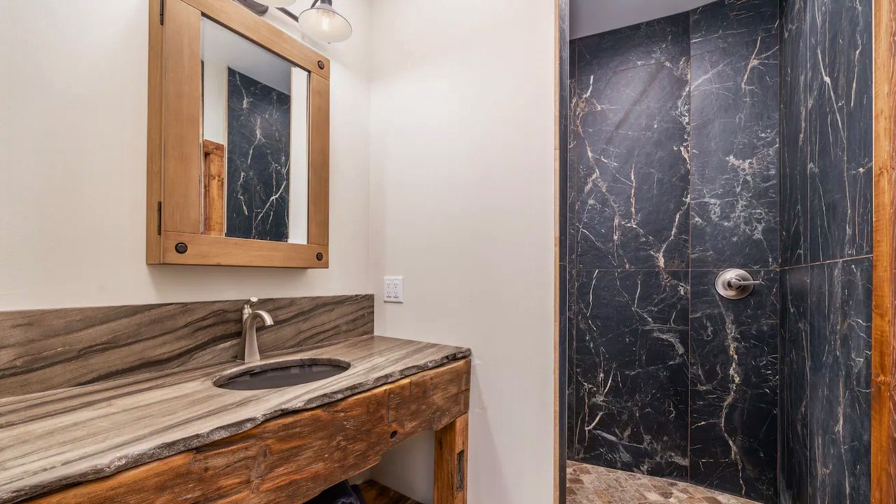 Photo of Bathroom in Royal