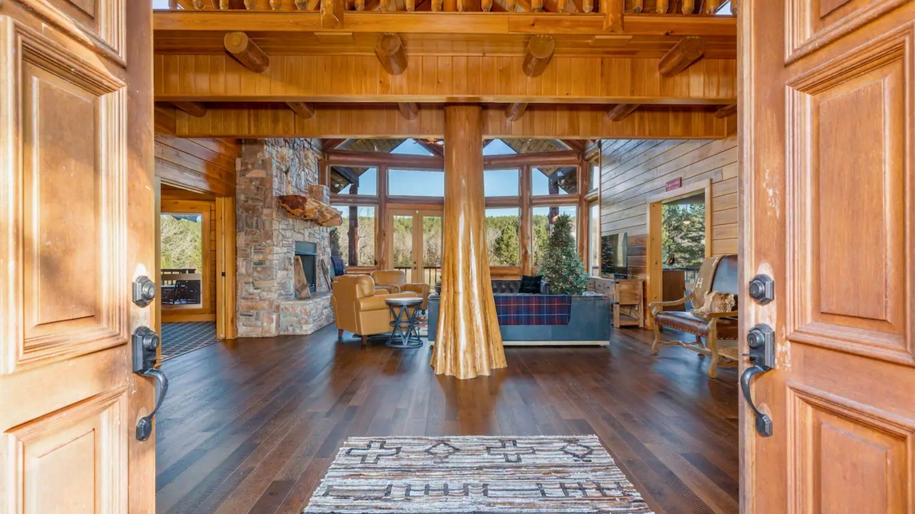 Photo of Bedroom in Royal