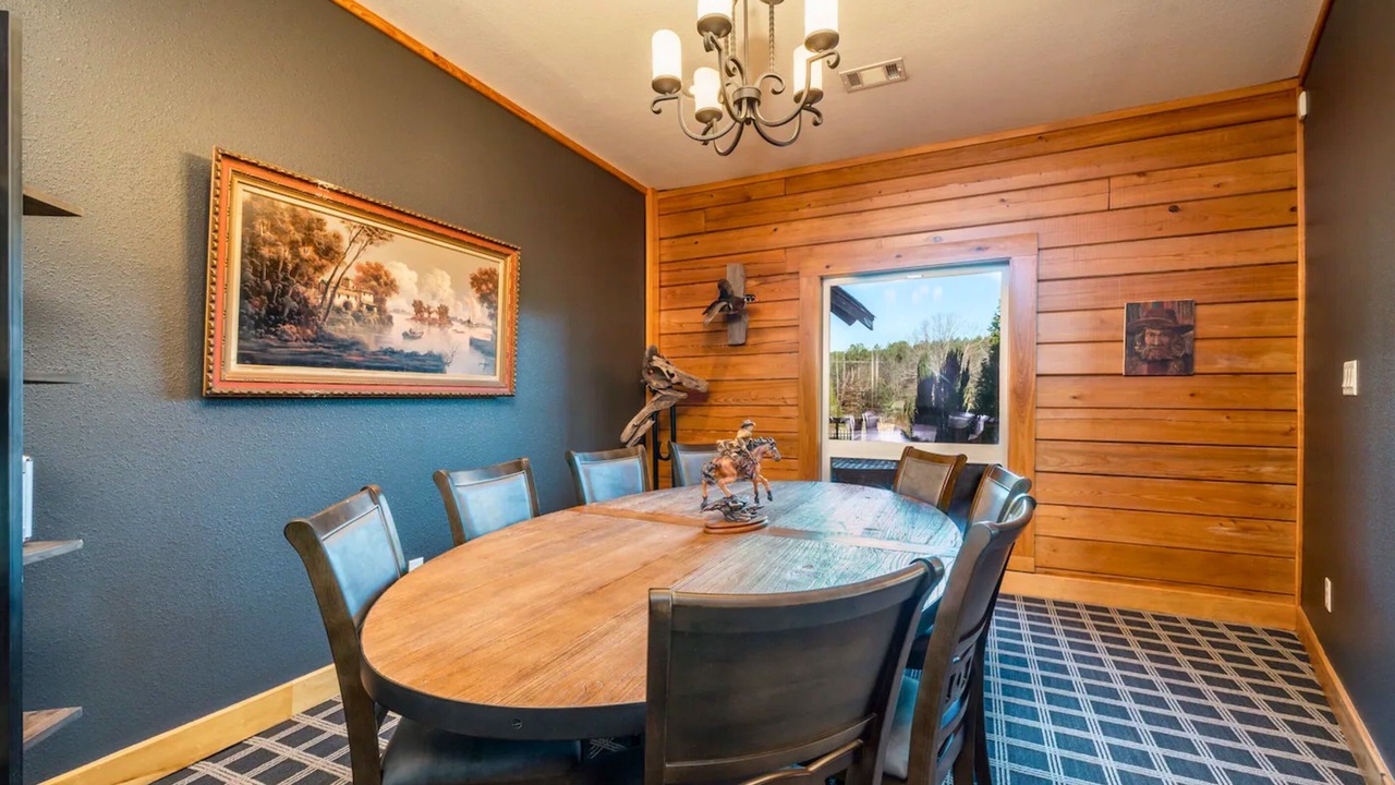 Photo of Bedroom in Royal