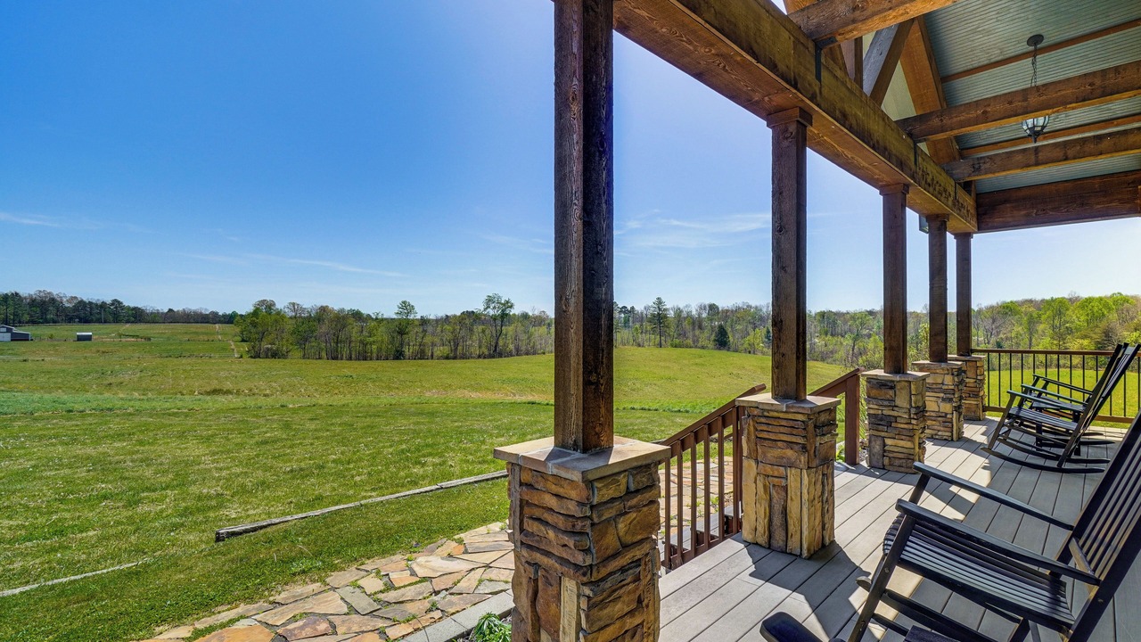 Photo of Patio Balcony in Crossville