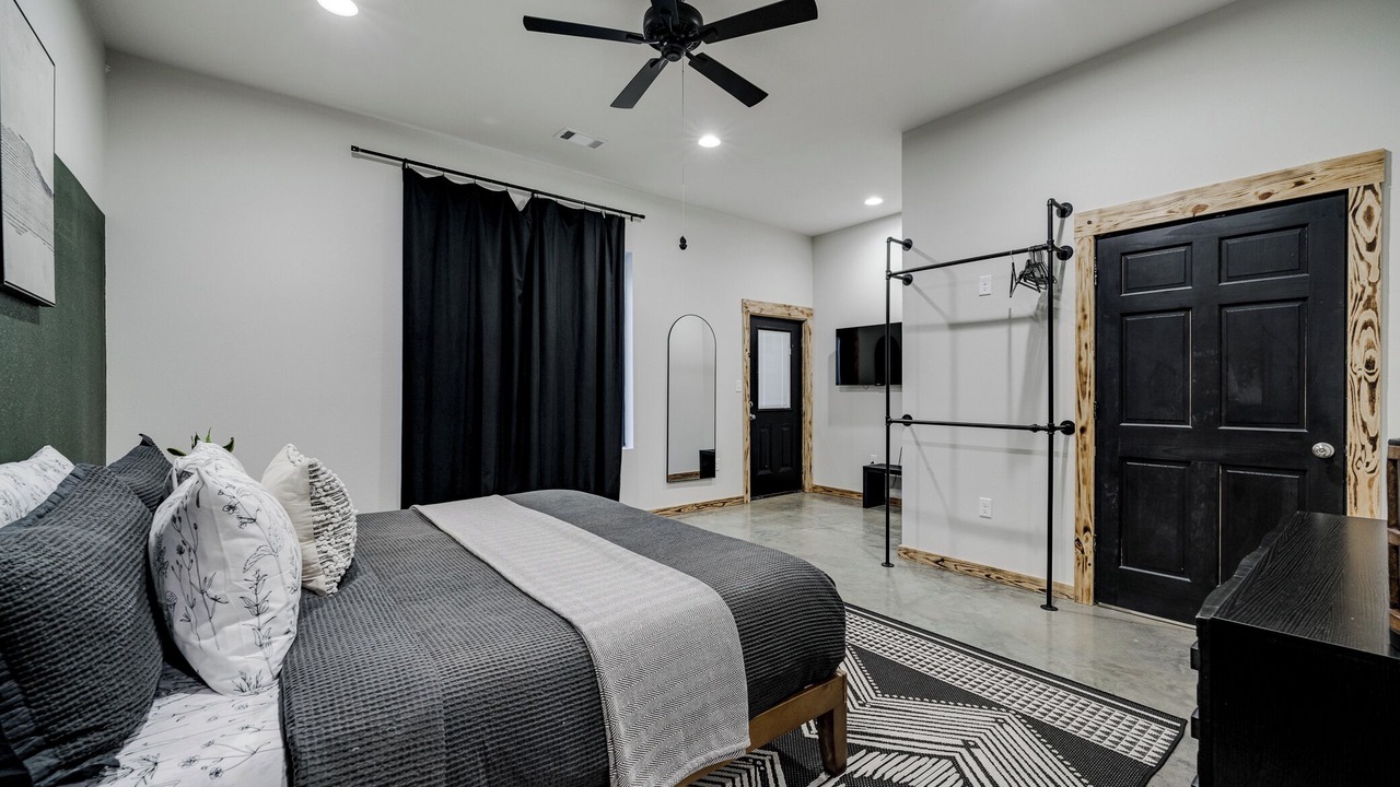 Photo of Bedroom in Royal