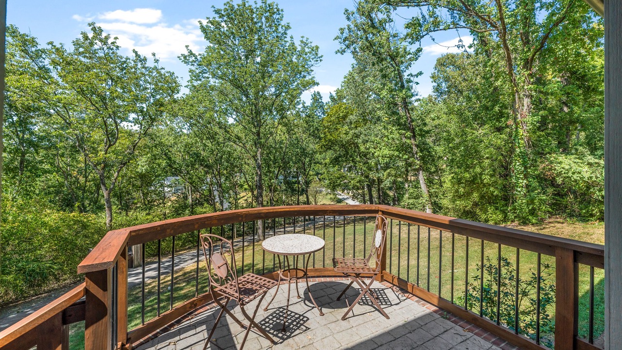Photo of Outdoor in Hillwood