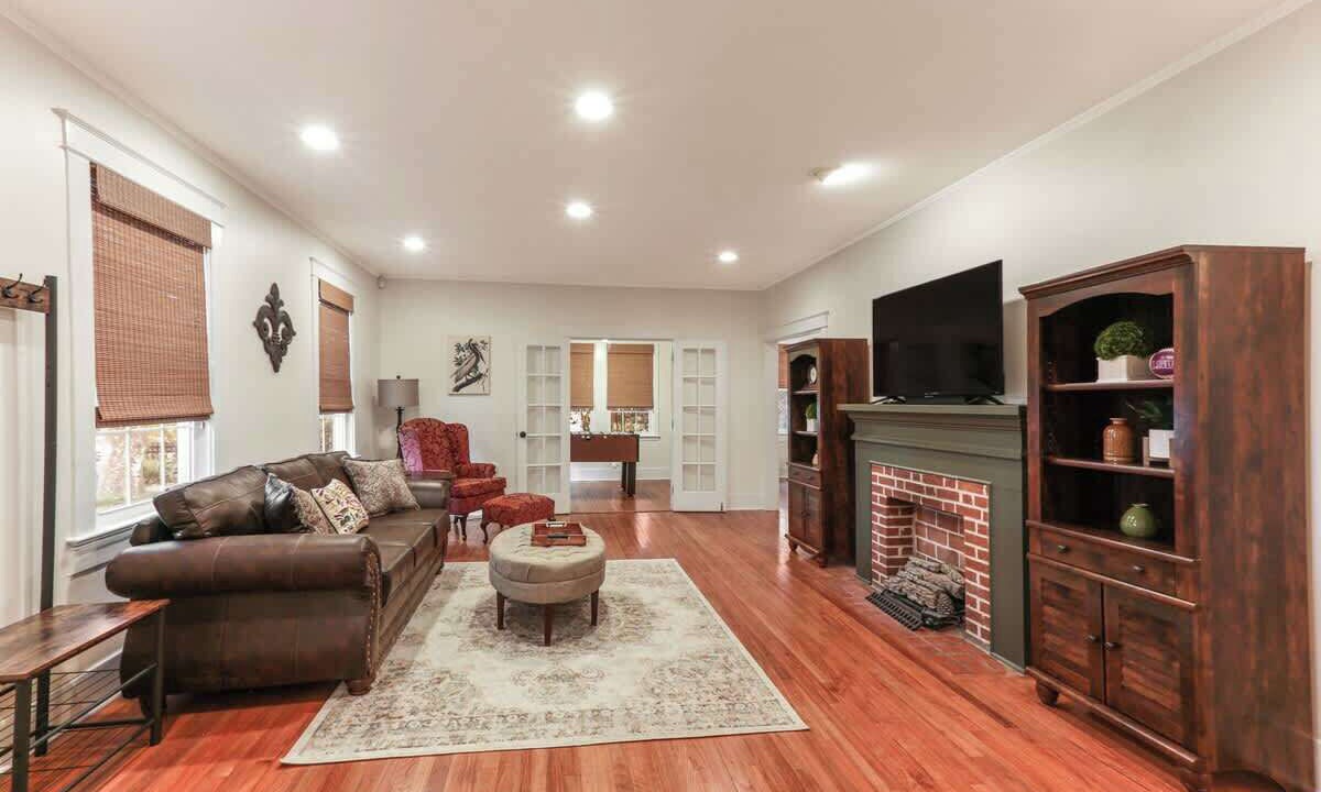 Photo of Livingroom in Highlands - Perkins