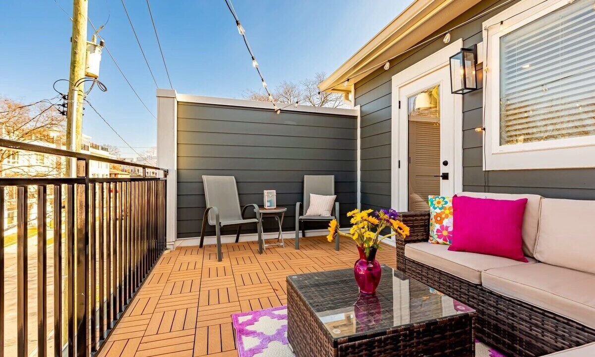Photo of Patio Balcony in Cleveland Park