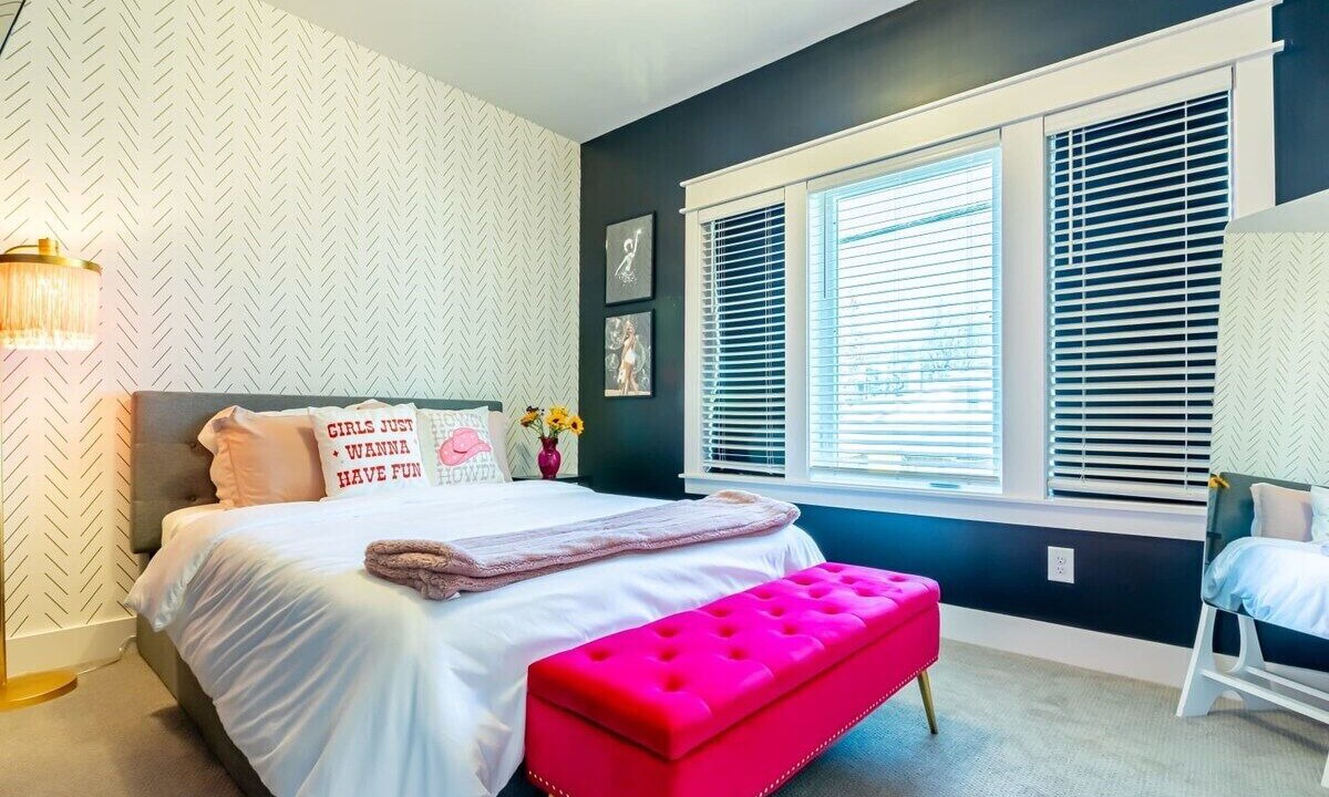 Photo of Bedroom in Cleveland Park