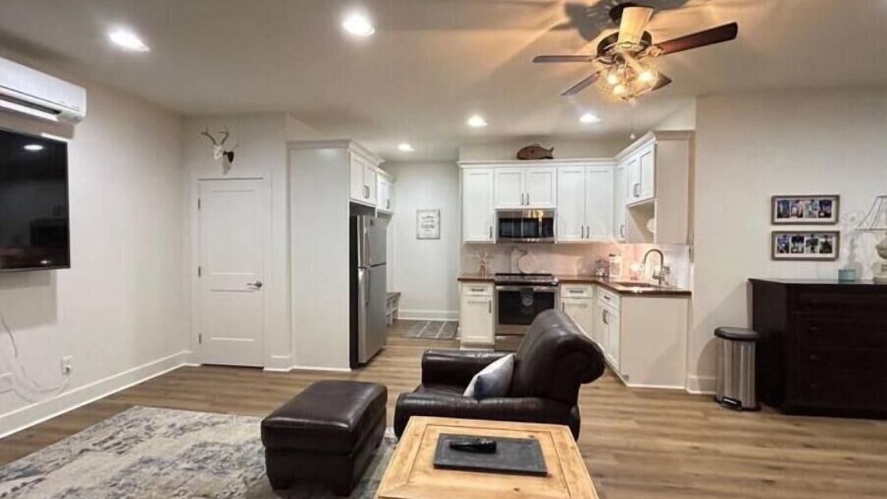Photo of Livingroom in Groveoak