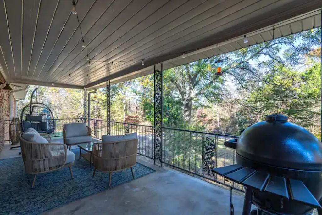 Photo of Patio Balcony in Piney