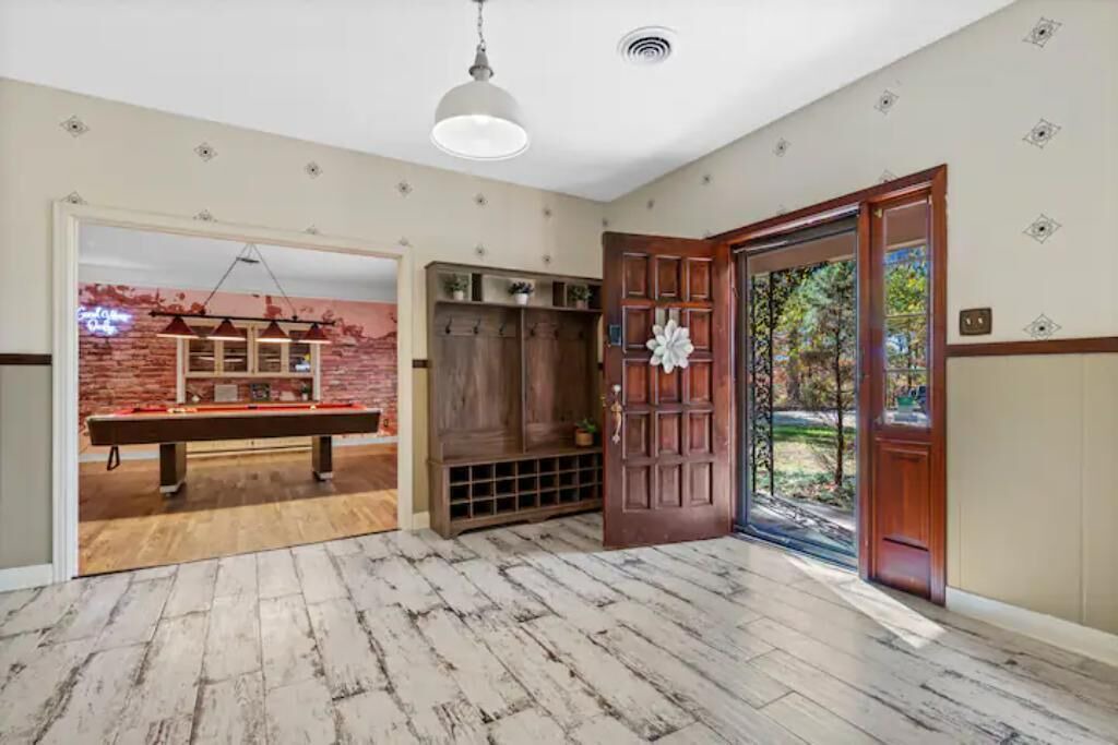 Photo of Bedroom in Piney