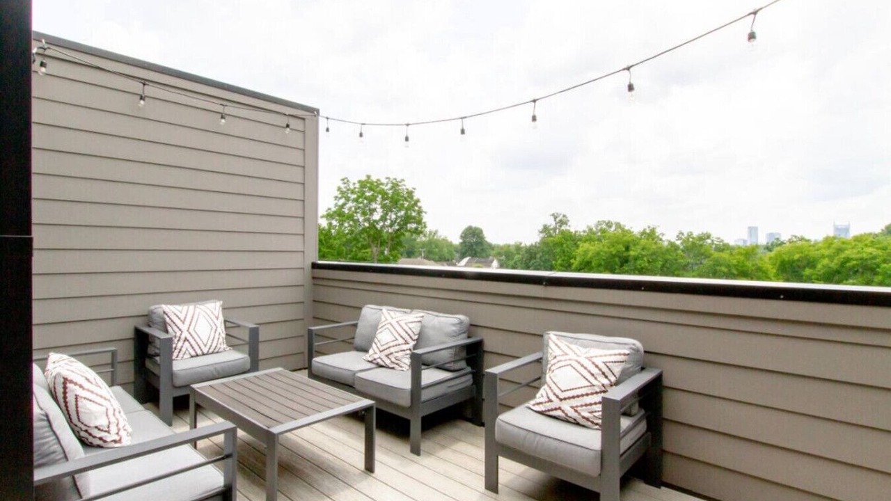 Photo of Patio Balcony in McFerrin Park