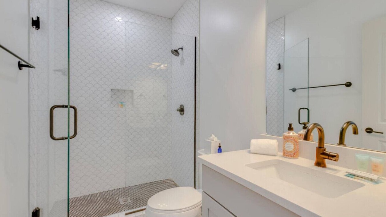Photo of Bathroom in McFerrin Park