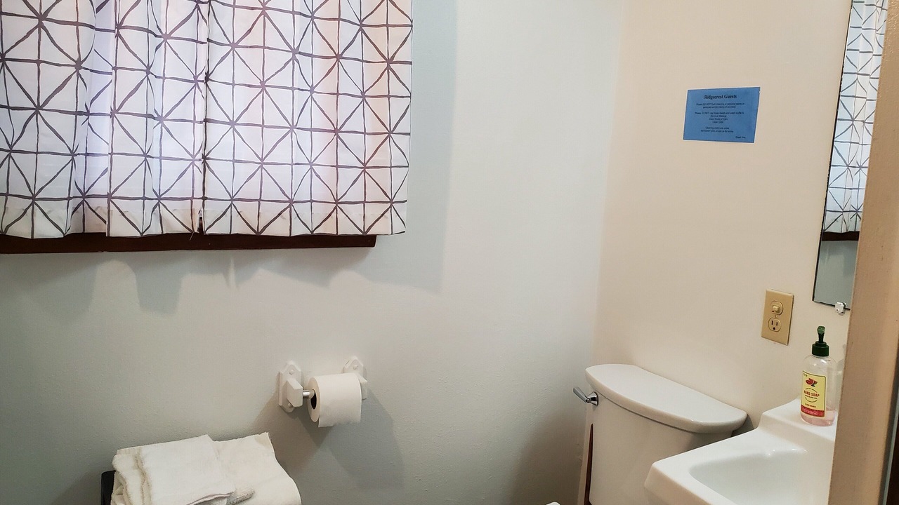 Photo of Bathroom in Midway