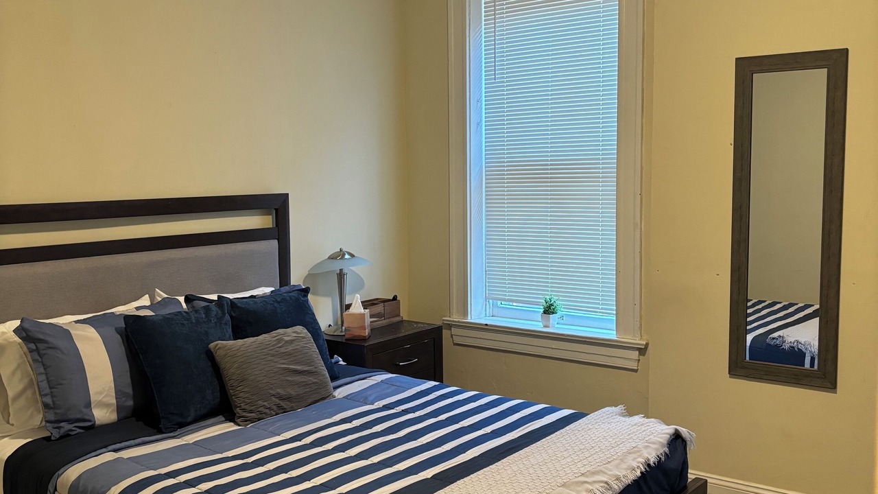 Photo of Bedroom in Downtown St. Louis